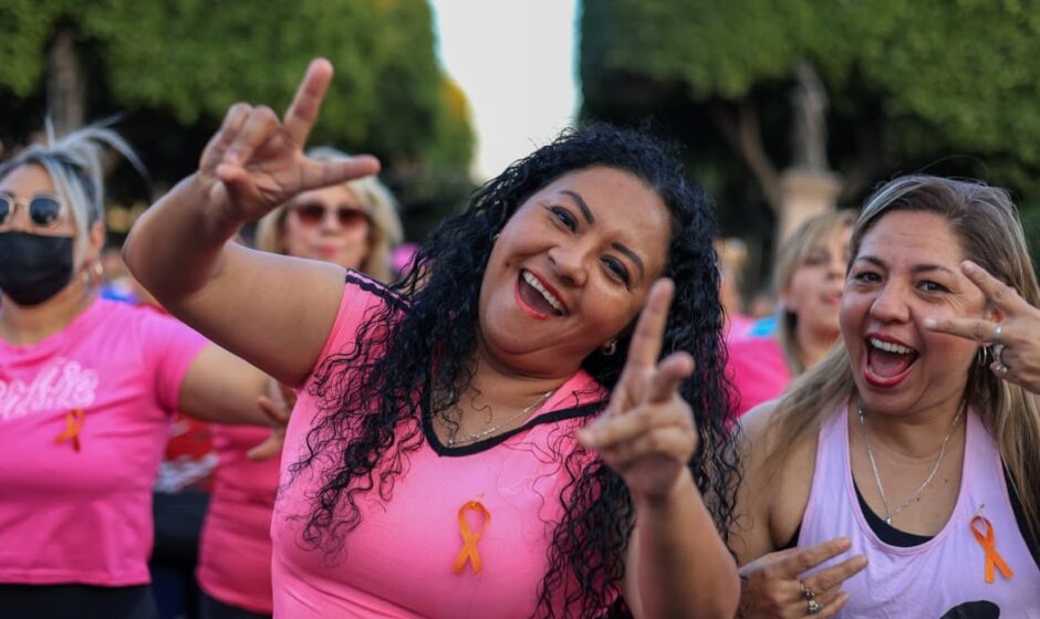 Mujeres León 450 unidas por el deporte