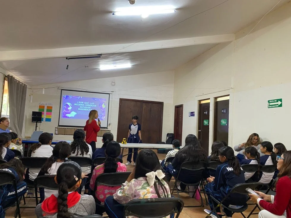 Gobierno de Silao impulsa vocaciones científicas en niñas